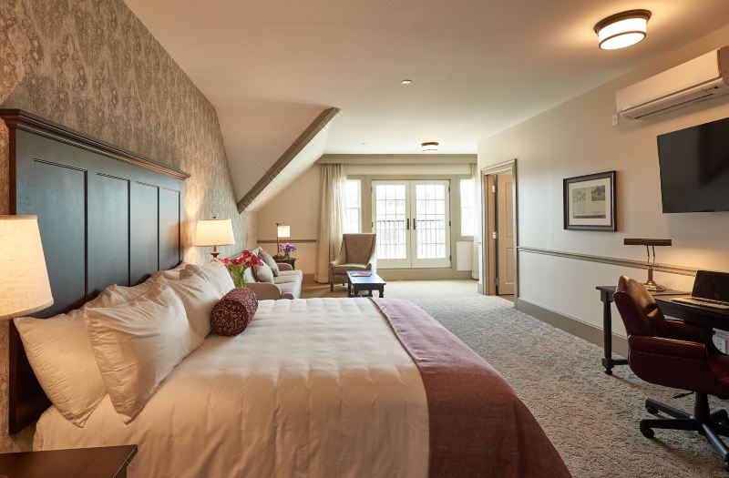 The Groton Inn