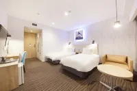 Hotel Plumm - Pysäköinti