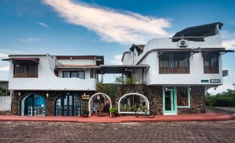 Hostal North Seymour