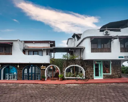 Hostal North Seymour Hotels in Puerto Ayora