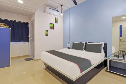 Hotel Solitaire, Best Luxurious Hotel AC Rooms In Surat