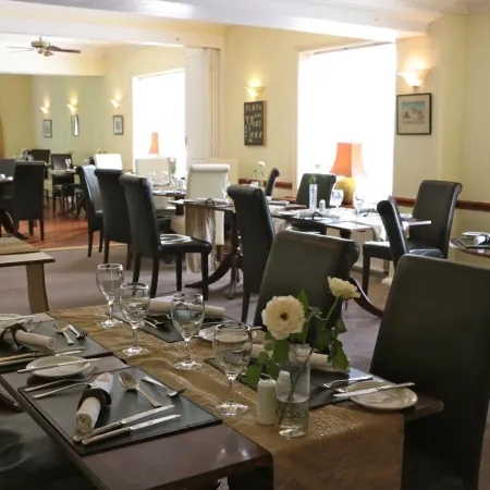 Haigs Hotel
