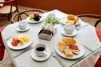 天堂納塔爾飯店