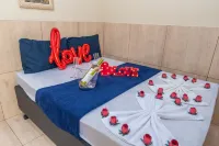 Dona Rosa Suites Privativas - Pensionat