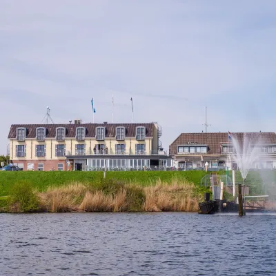 Hotel Hoogeerd by Flow Niftrik - Nijmegen Отели рядом с достопримечательностью «Парк Гофферт»