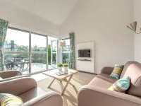 Detached Single Story Holiday Home Near the Sea Hotels in Ouddorp