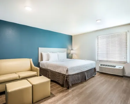 WoodSpring Suites Chicago Addison Hotels in Addison