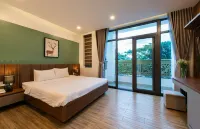 West Lake Hotel - Near Bai Dai Beach Hotel di Cam Lâm District