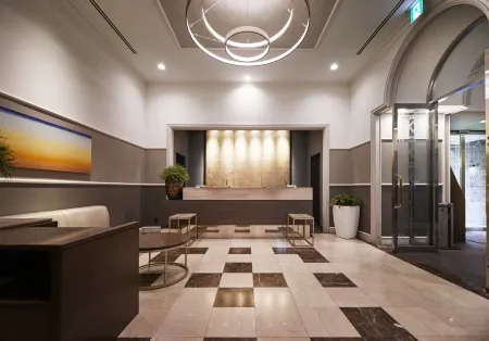 JR-EAST HOTEL METS MUSASHISAKAII Отели рядом с достопримечательностью «Reversible Destiny Lofts MITAKA»