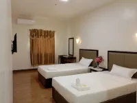 Meaco Royal Hotel- Lucena - parking