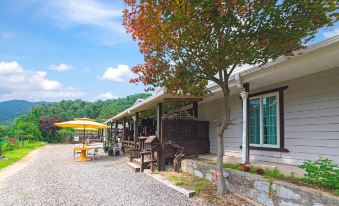 Gapyeong Cheongsol Pension