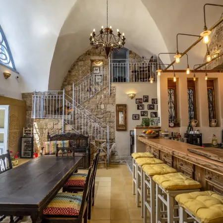 Arabesque Arts & Residency