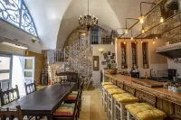 Arabesque Arts & Residency Hotel di Acre