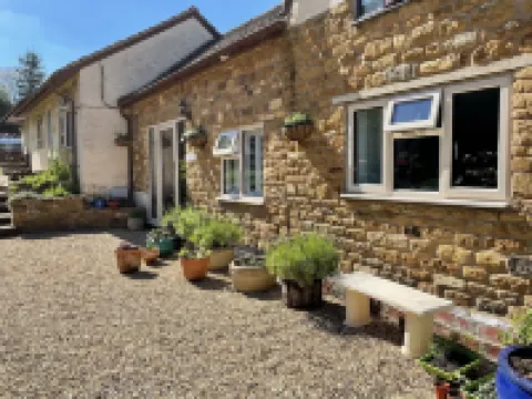 Gable Cottage Hotels in 