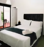 Moradia Laureles Medellin Отели в г. 