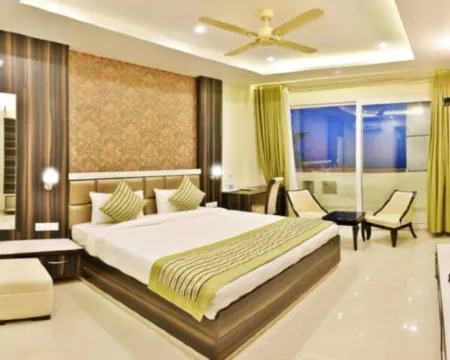 Hotel Opulence Hotels in Pathankot