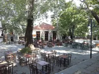 Nikolaou Apartments Upper Floor Ξενοδοχεία στην πόλη Κεραμίδι