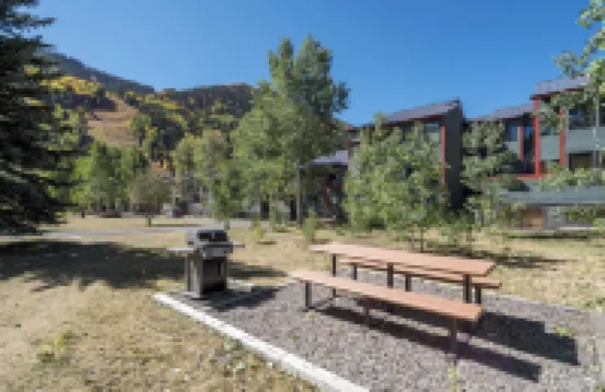 Telluride Lodge 305 by Avantstay Close to Slopes & Town!