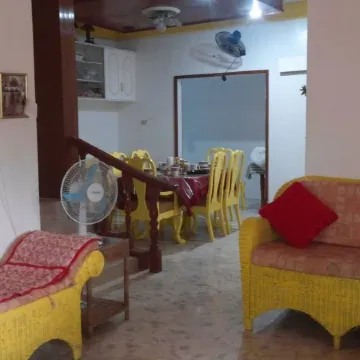 Yellow House Vacation Rental