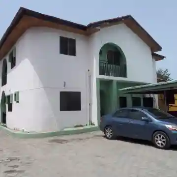 Jade Guest House Hotel Exterior