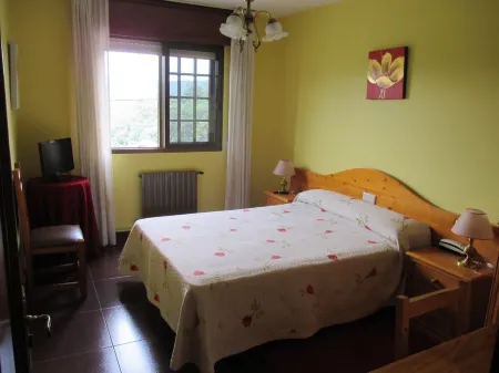 Hotel Chola Отели в г. Сердедо