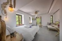 Palios Stathmos Các khách sạn ở Vizitsa