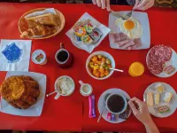 Hôtel de Calais - petit déjeuner