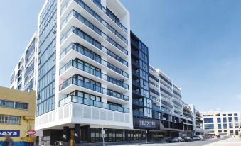 Ilixir Apartments by Ready Set Host