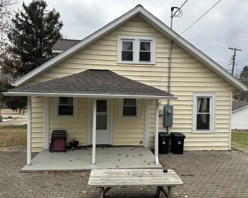 Rio Grande "Dean Lewis" House. Just off campus! Hotels in Gallia County