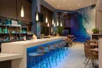 Hilton Cocoa Beach Oceanfront - Quầy bar