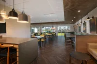 Fairfield Inn & Suites St. Louis Downtown - bar