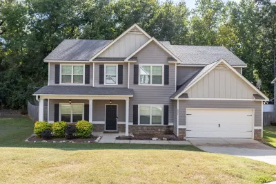 4 bedroom/3 bath home with bonus spaces close to everything you need or want! Hotels near One Eighty Wellness Spa