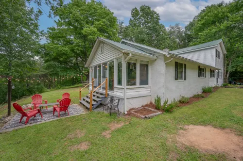 Country View Oasis with Firepit and Zip Line - Charming Rustic Retreat