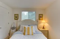 Beachcomber Haven Hotels near Fort Stevens State Park