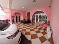 Srk Homestay Simpanglima Gumul Monument附近的飯店
