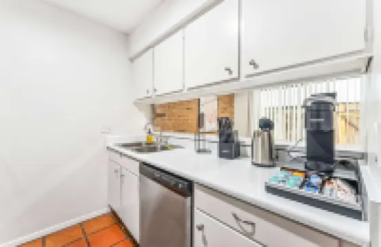 Charming Apartment with Pool and Work Station - Cozy Retreat