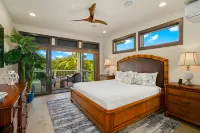 Private Pool and Spa with Garden View - Exquisite Family Retreat