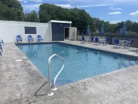 Lake Winnipesaukee Retreat Hotel di Gilford