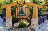 Community Hot Tub and Tennis Courts - Charming Retreat Hotels in Snyderville