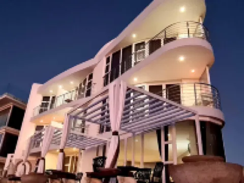 水晶湖旅館 朗厄班酒店
