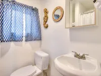 Cozy Delight - Disinfection TV, Wifi, Shopping, Ocean View Hotels in Gleneden Beach