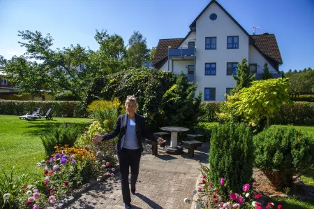 Falk Seehotel Plau am See Отели в г. Ной-Позерин