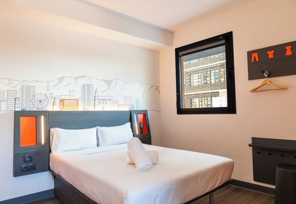 이지호텔 말라가 시티 센터