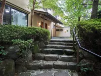 Ajisai Onsen Ryokan - Award Winning Private Open Air Onsen Hoteles en Distrito de Ashigarashimo
