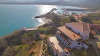Dunama Hotel & Casino Hotels near Why Not Oceanic Sailing Experience