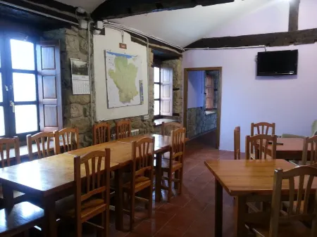 Alojamiento Rural Cabuerniaventura Отели в г. Лос-Тохос