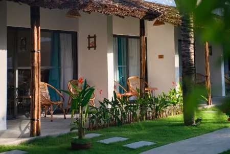 Sala Tuy Hoa Beach Hotel