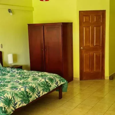 Hermosa Paradise Hotels near Coco Beach