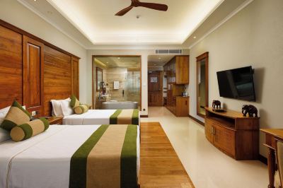 Deluxe Twin Room With Sea View Araliya Beach Resort and Spa Photo