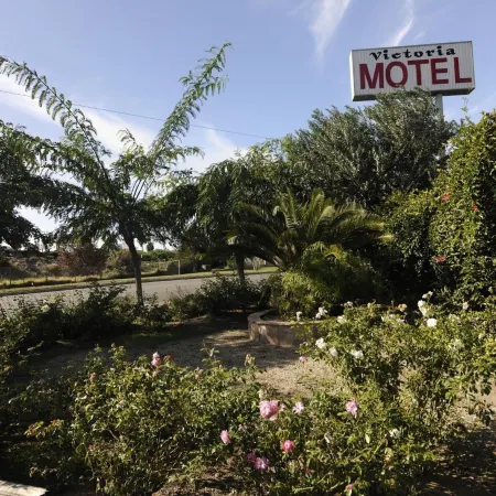Victoria Motel